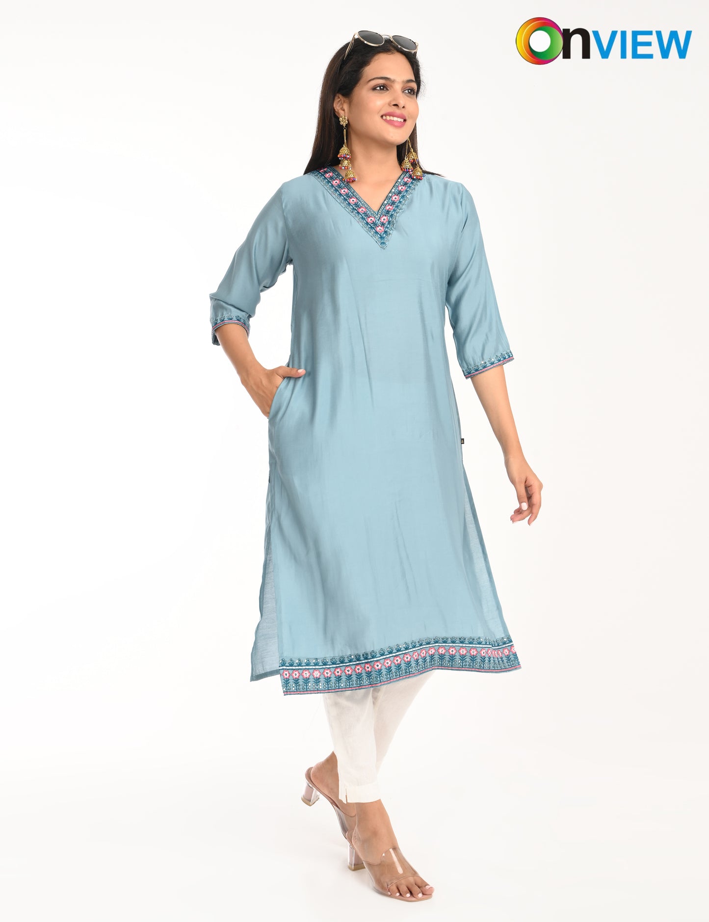 ONVIEW | 1421 | ROMAN SILK EMBROIDERY WITH BORDER | PACK OF 4