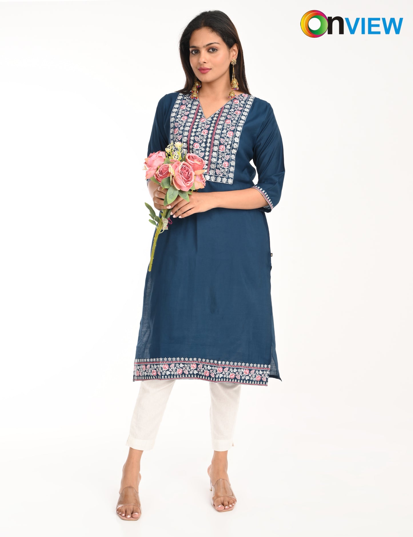 ONVIEW | 1423 | ROMAN SILK EMBROIDERY WITH BORDER | PACK OF 4