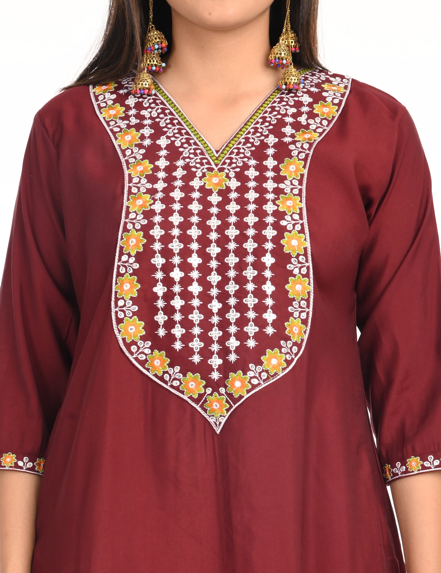 ONVIEW | 1424 | ROMAN SILK EMBROIDERY WITH BORDER | PACK OF 4