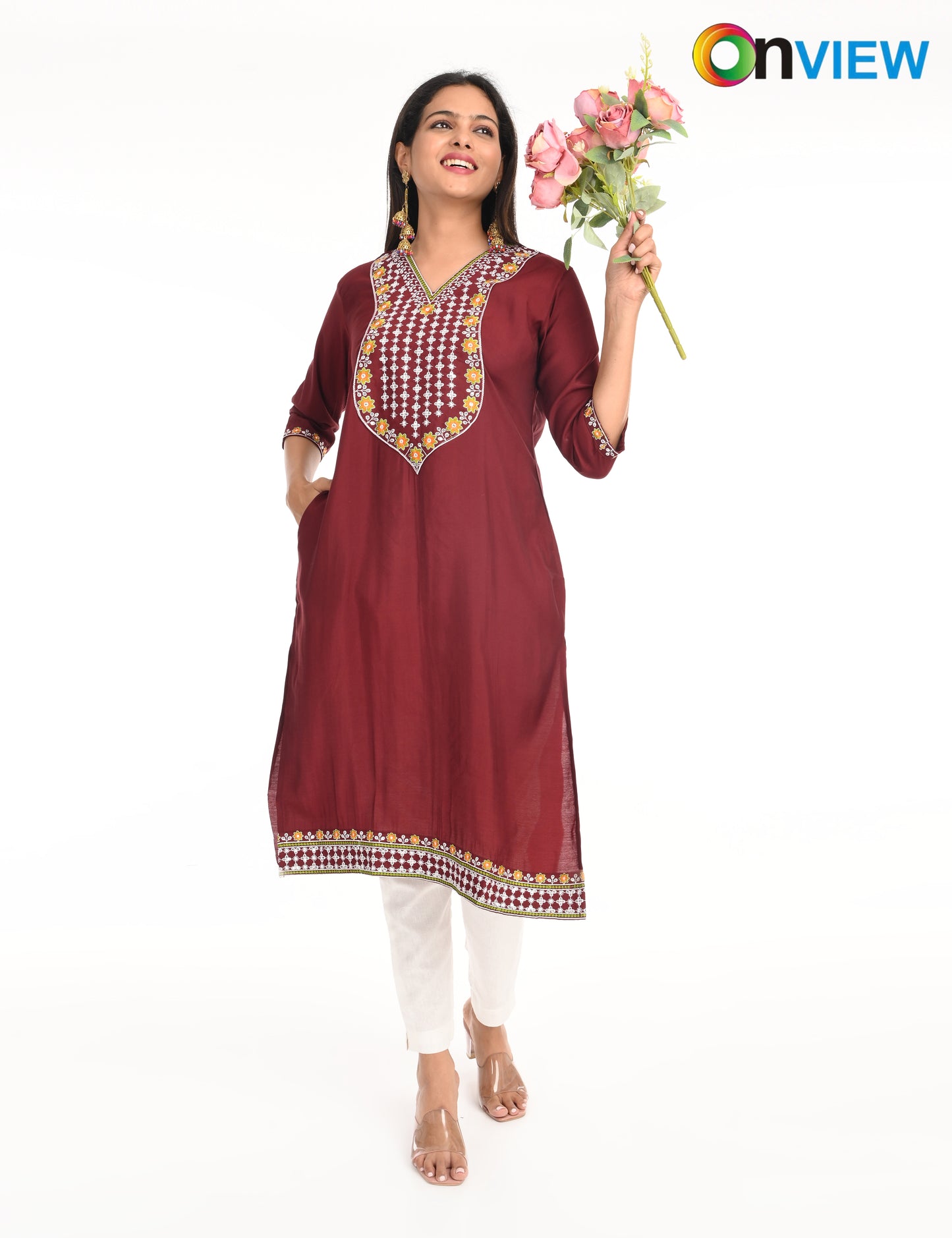ONVIEW | 1424 | ROMAN SILK EMBROIDERY WITH BORDER | PACK OF 4