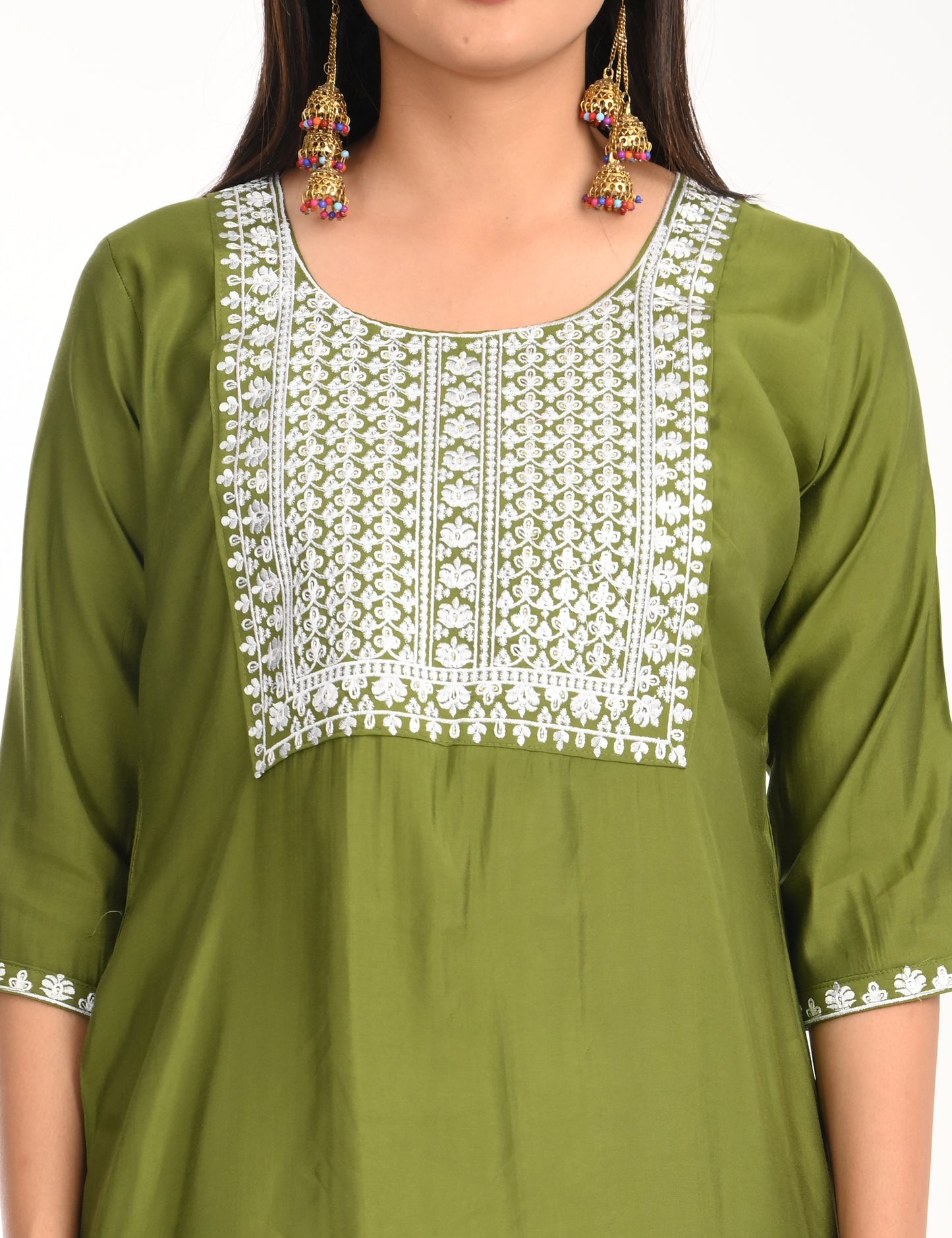 ONVIEW | 1425 | ROMAN SILK EMBROIDERY WITH BORDER | PACK OF 4