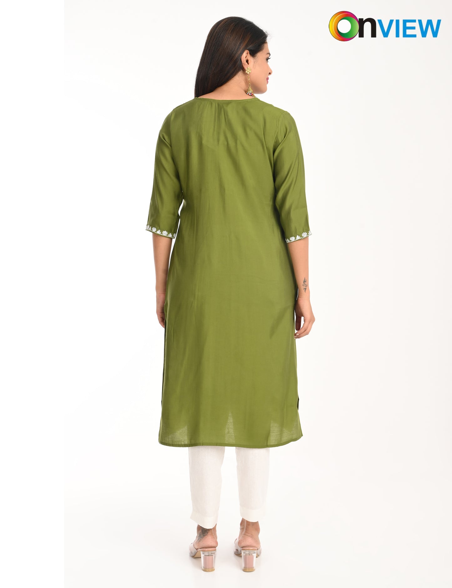 ONVIEW | 1425 | ROMAN SILK EMBROIDERY WITH BORDER | PACK OF 4