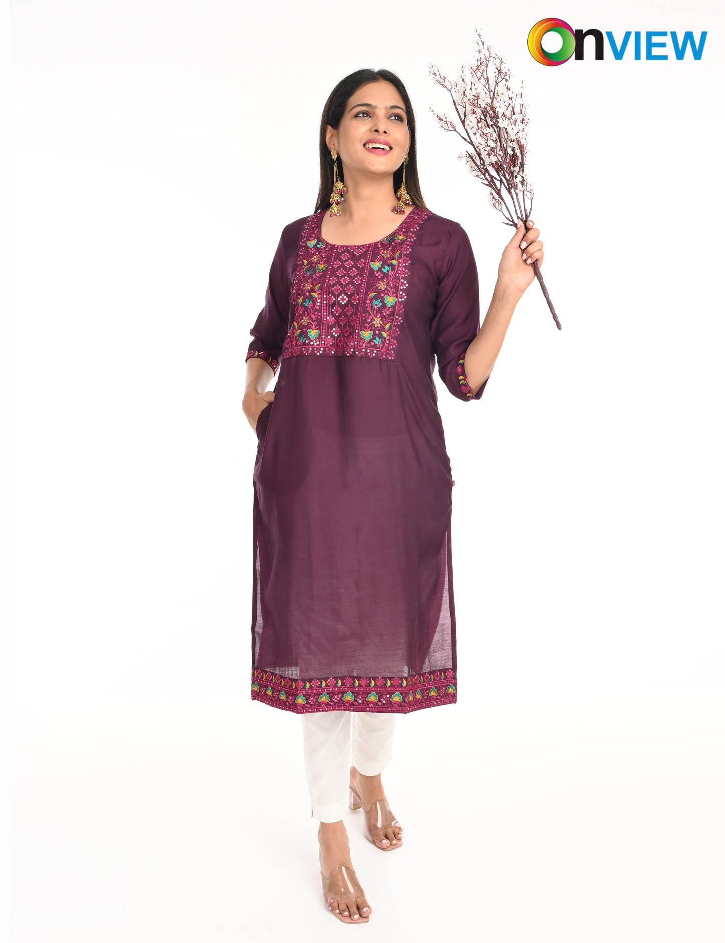 ONVIEW | 1426 | ROMAN SILK EMBROIDERY WITH BORDER | PACK OF 4
