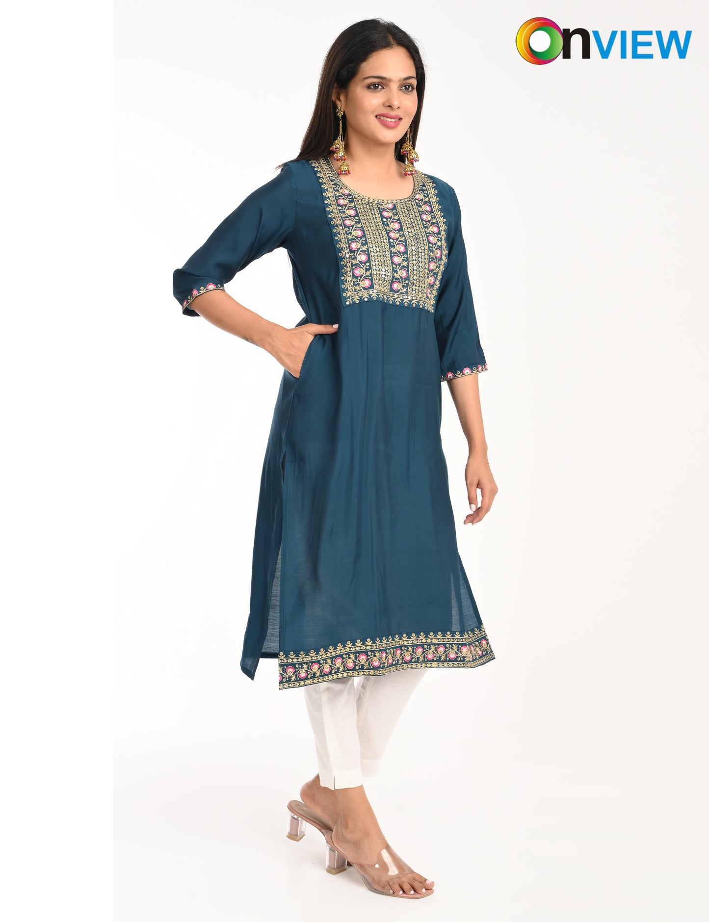 ONVIEW | 1429 | ROMAN SILK EMBROIDERY WITH BORDER | PACK OF 4