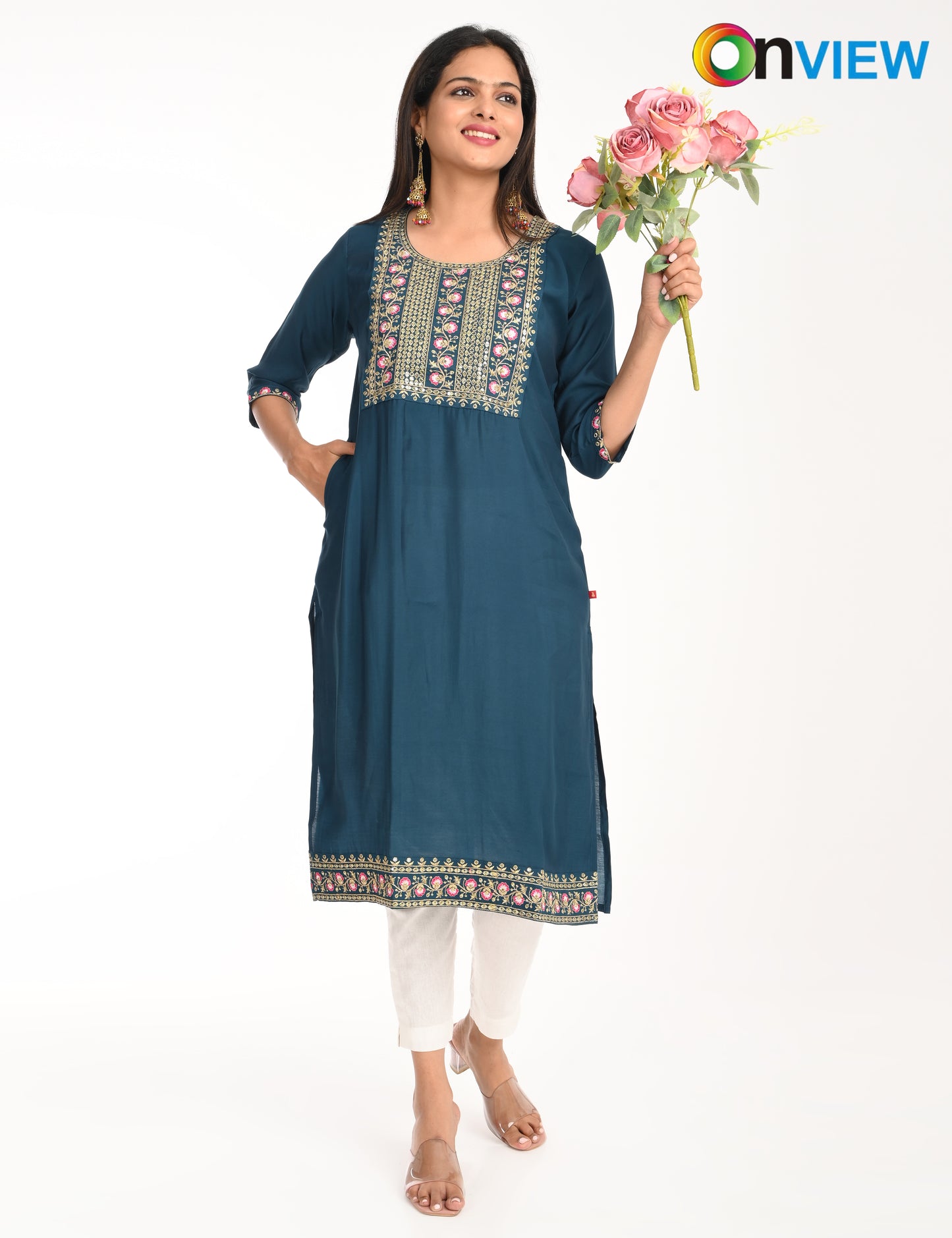 ONVIEW | 1429 | ROMAN SILK EMBROIDERY WITH BORDER | PACK OF 4