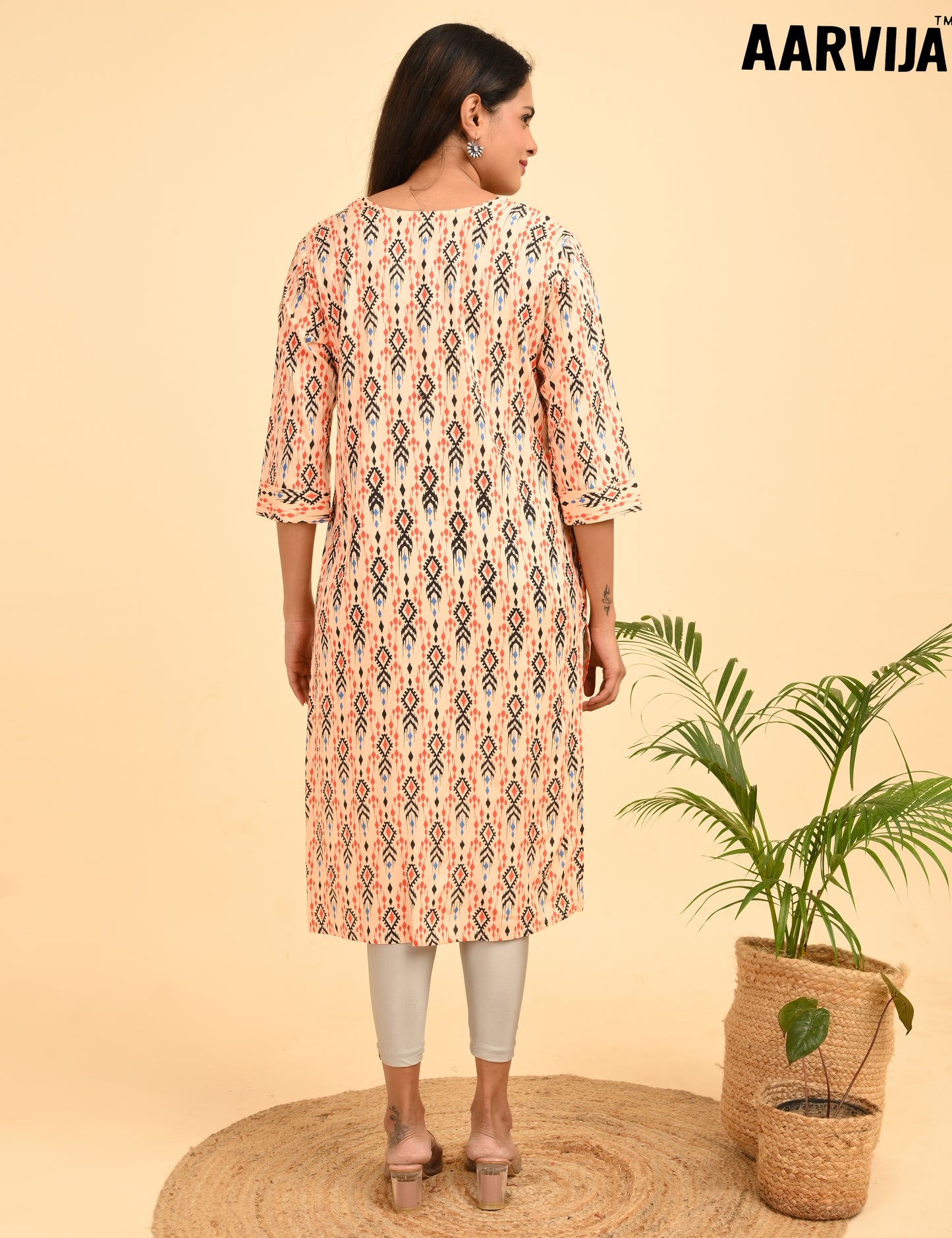 AARVIJA | 342 | DESIGN NECK WITH POCKET | PACK OF 4