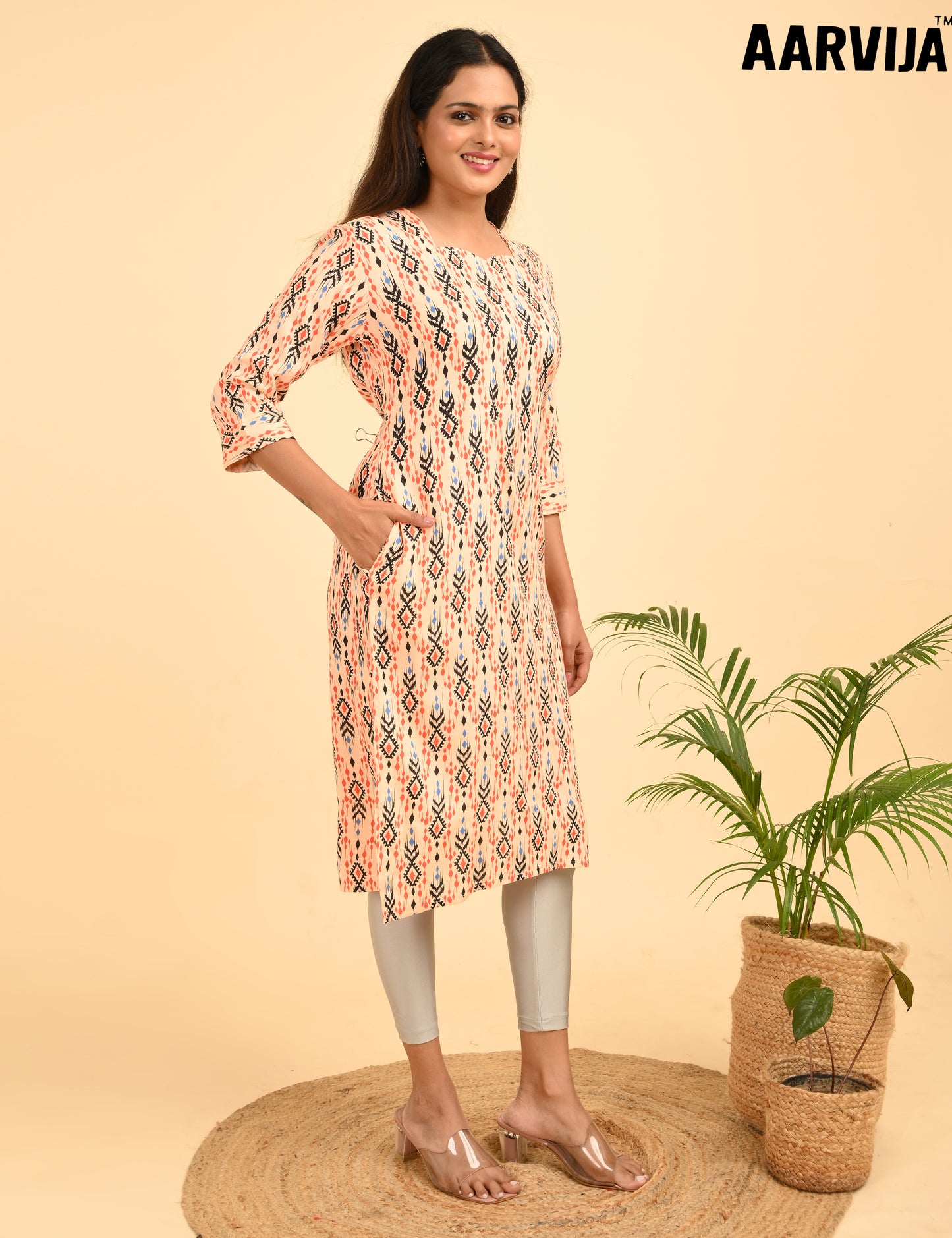 AARVIJA | 342 | DESIGN NECK WITH POCKET | PACK OF 4