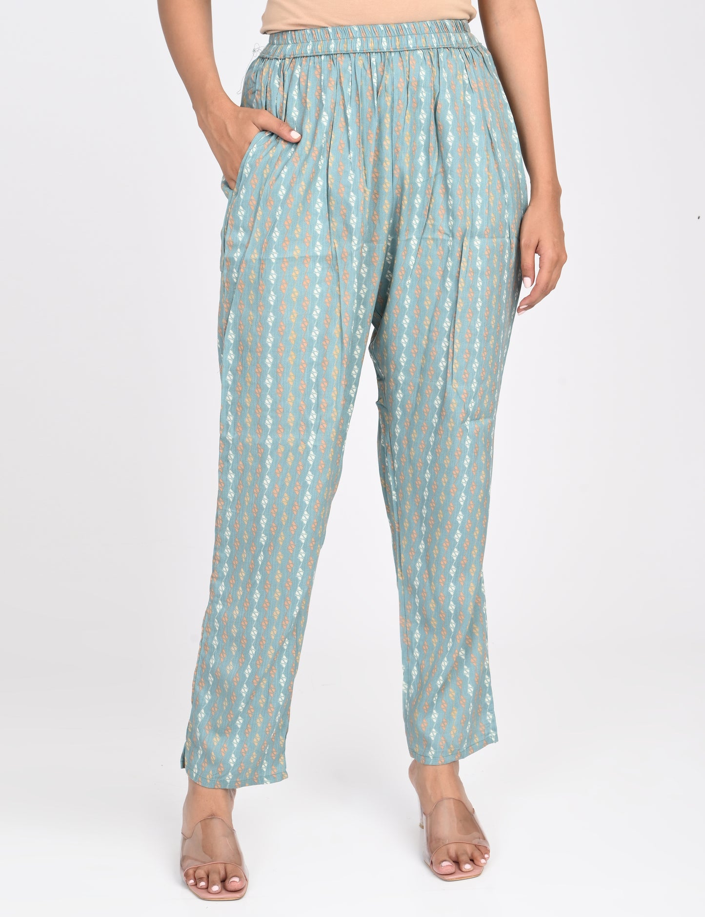 ONVIEW | 1410 | CAPSULE 2 PIECE SET WITH EMBROIDERY | PACK OF 6