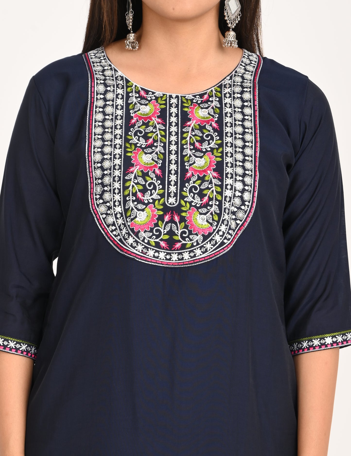 ONVIEW | 1242 | ROMAN SILK EMBROIDERY BORDER WITH LINING | PACK OF 4