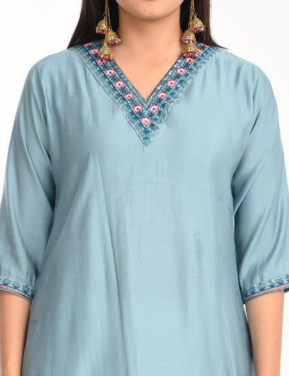 ONVIEW | 1421 | ROMAN SILK EMBROIDERY WITH BORDER | PACK OF 4