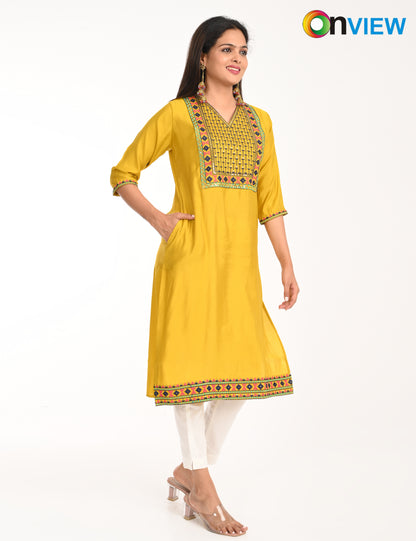 ONVIEW | 1427 | ROMAN SILK EMBROIDERY WITH BORDER | PACK OF 4