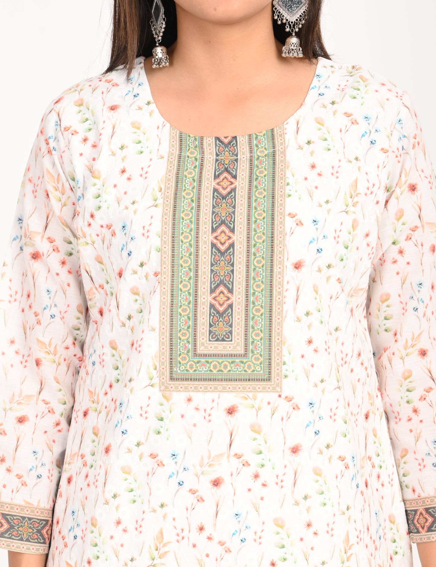 ONVIEW | 550 | COTTON CHIKANKARI WORK WITH DIGITAL PRINT | PACK OF 4