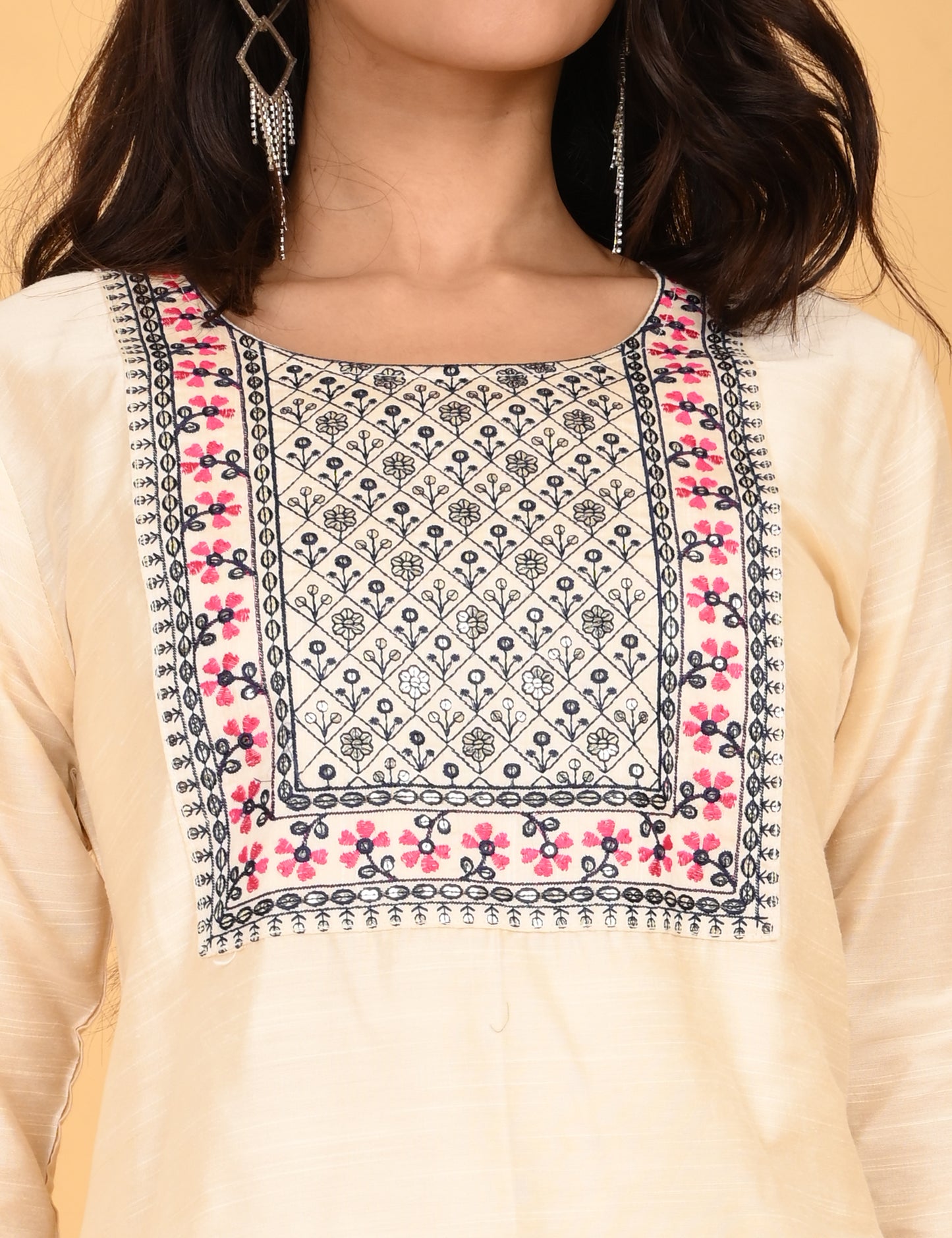 ONVIEW | 030 | BIG EMBROIDERY | PACK OF 4