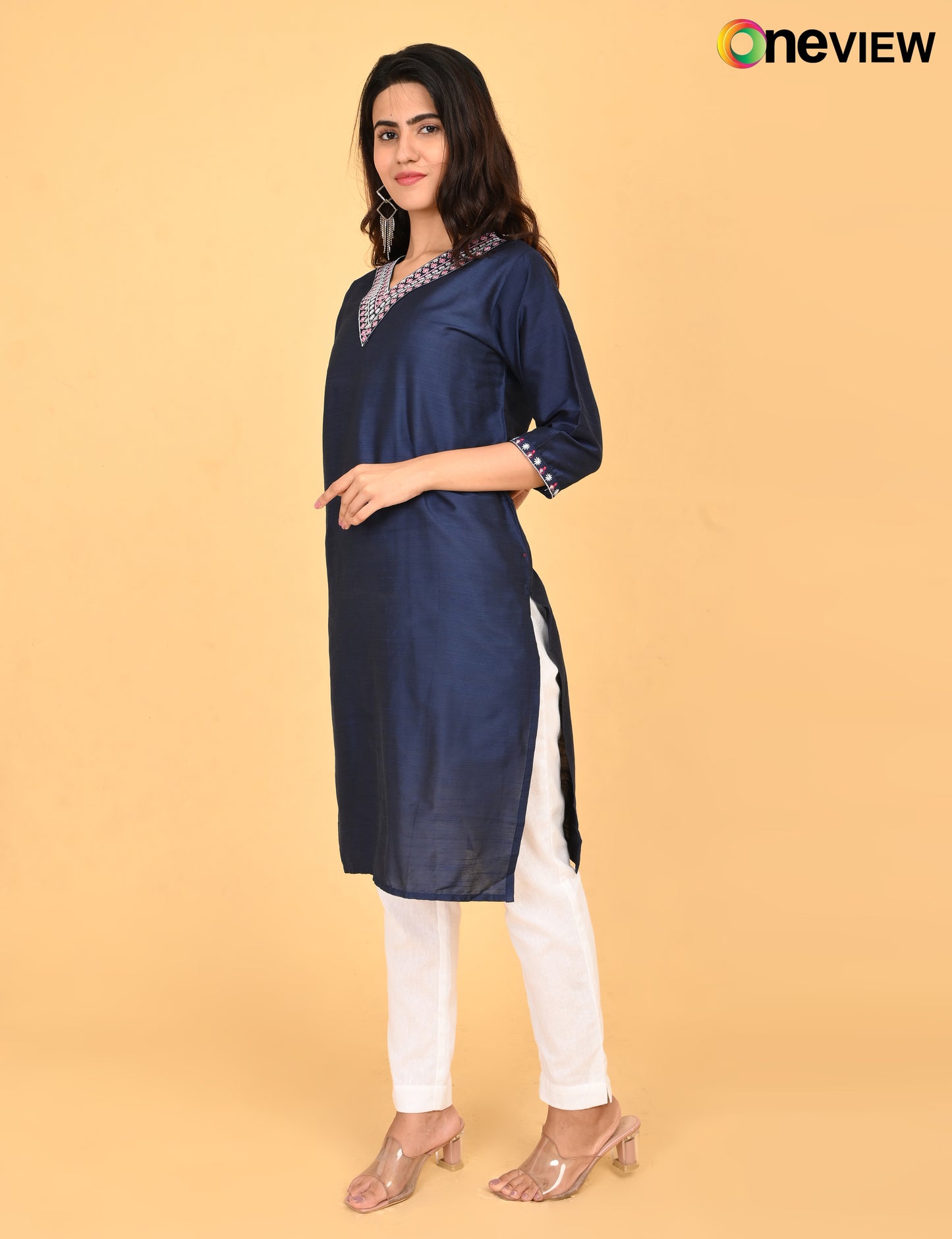 ONVIEW | 1086 | V-NECK EMBROIDERY | PACK OF 4