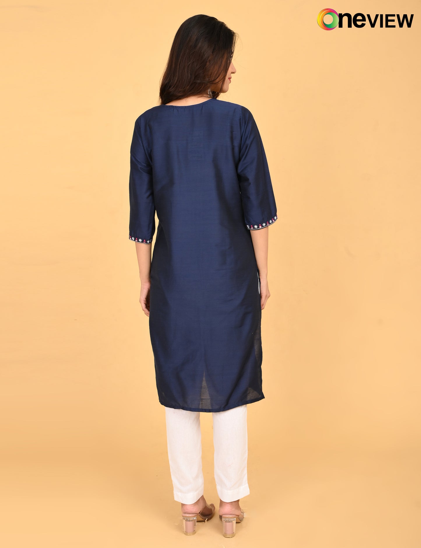 ONVIEW | 1086 | V-NECK EMBROIDERY | PACK OF 4