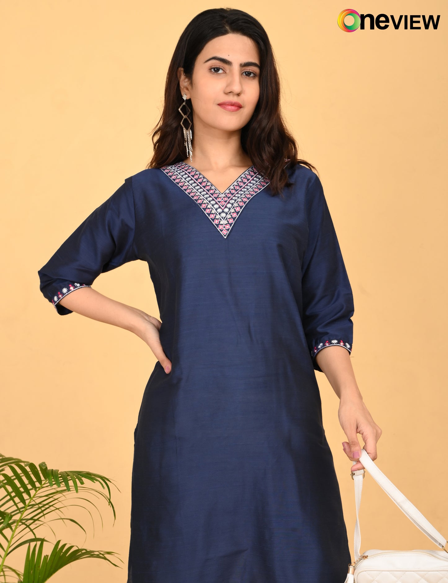 ONVIEW | 1086 | V-NECK EMBROIDERY | PACK OF 4