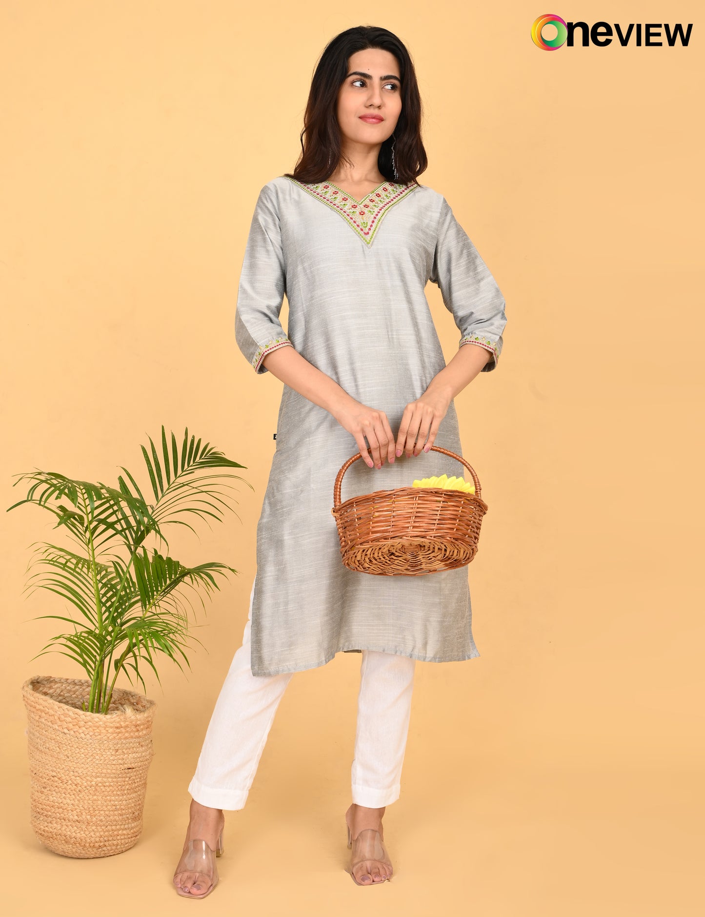 ONVIEW | 1123 | V-NECK EMBROIDERY | PACK OF 4
