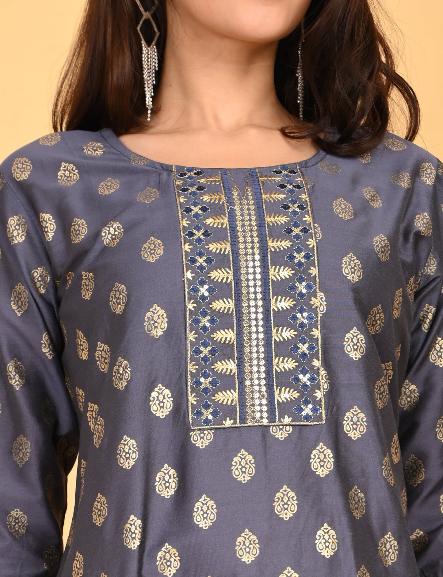 ONVIEW | 208 | SILK SMALL EMBROIDERY | PACK OF 6