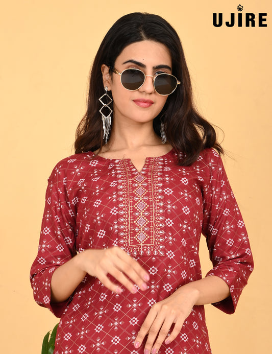UJIRE | 051 | SMALL EMBROIDERY | PACK OF 4