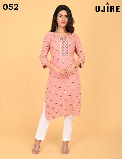 UJIRE | 052 | SMALL EMBROIDERY | PACK OF 4